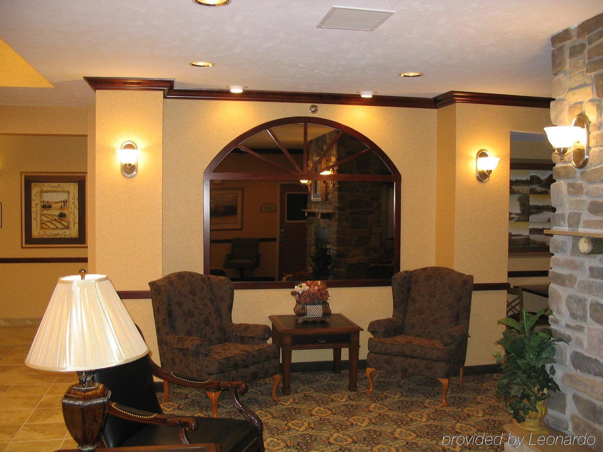Holiday Inn Express Hotel & Suites Bismarck By Ihg Interieur foto